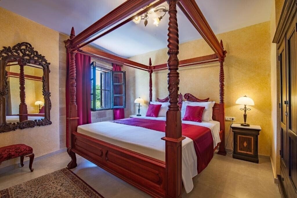 Картинка S. Nikolis 4*