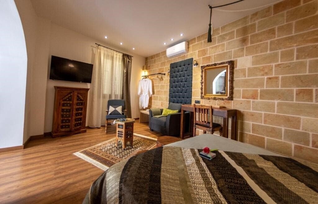 Utopia Luxury Suites 4* фотосуреті