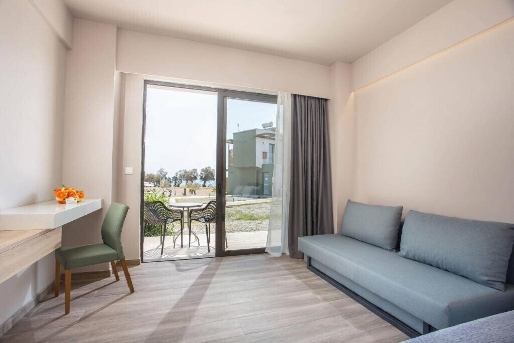 Gennadi Seaside Resort (ex. Ampelia Seaside Resort) 4* суреті