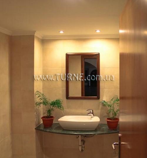 Отель Royal Aparthotel 3*