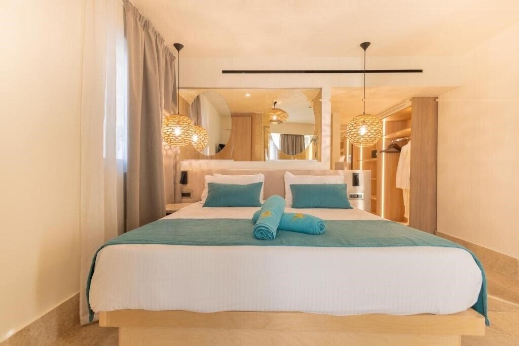 Фотография Pegasos Deluxe Beach Hotel 5*