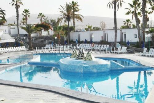 Отель Oasis Bungalows 3*