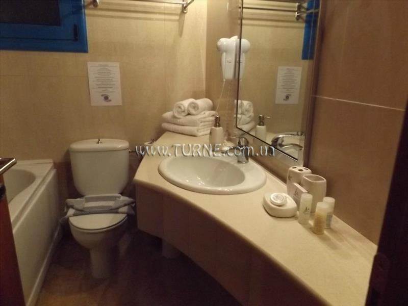 Картинка 12 Villas Apts 4*