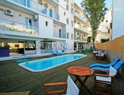 Изображение October отель без категории