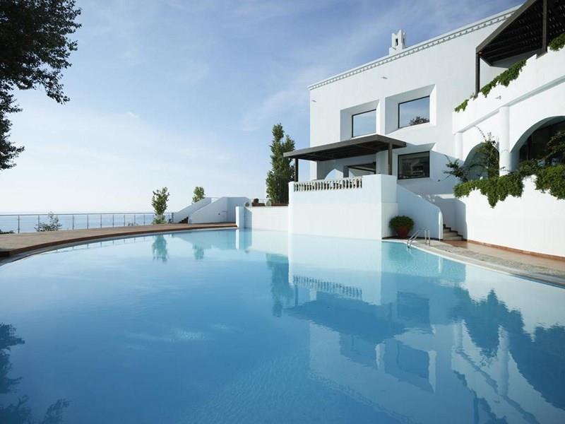 Отель Esperos Village Blue 5*