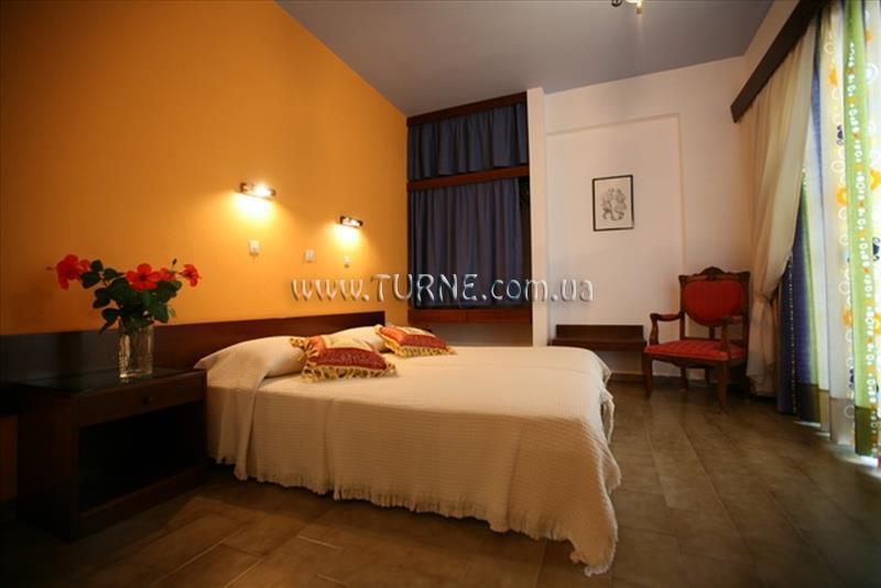 Отель Reni Aparts & Studios апартаменты