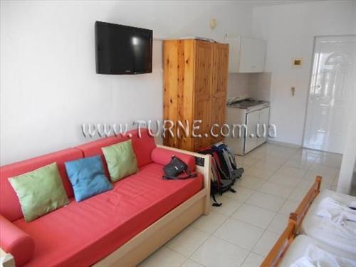 White Palace Studios 2* қонақ үйі