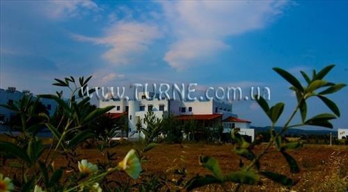 Ampelia Beach 3* қонақ үйі