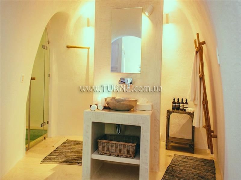 Картинка Iconic Santorini Hotel 5*