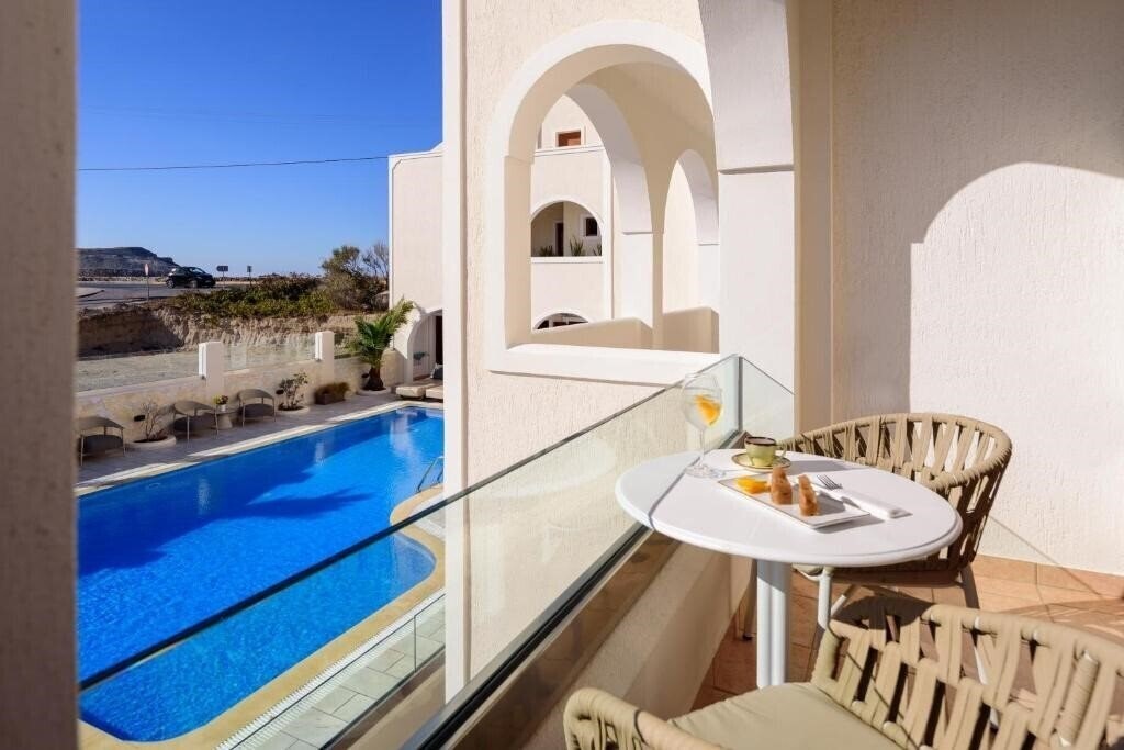 Astir Thira 3* қонақ үйі