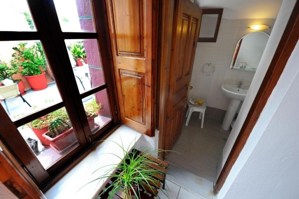 Фото Kavalari Hotel 3*