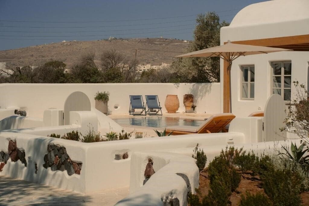 Black Rose Suites 5* суреті