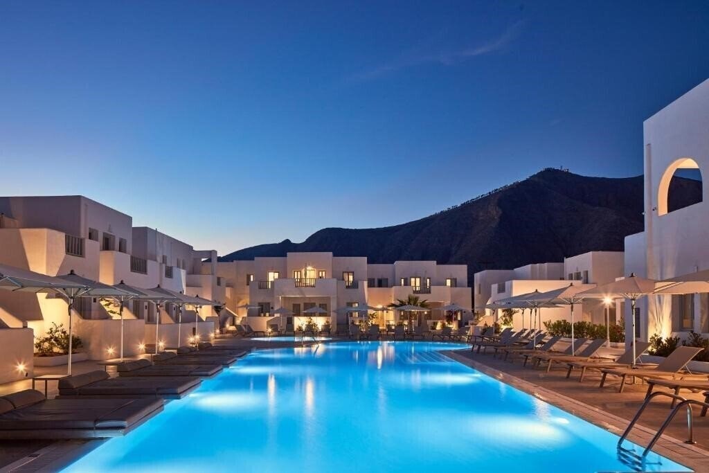 Aqua Blue Hotel Santorini 4* фотосуреті