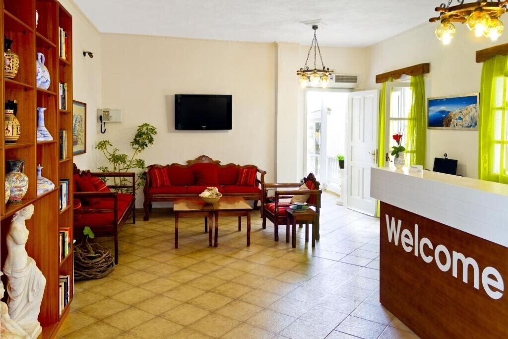 Фотография Dolphins Apartments 3*