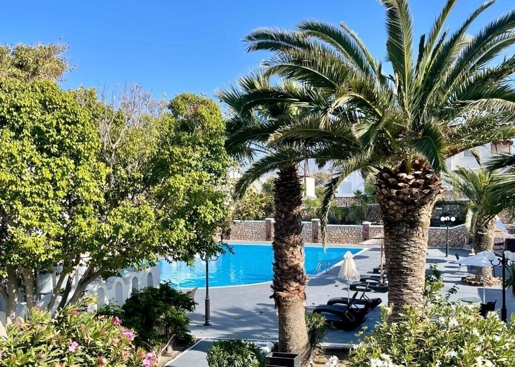 Отель Albatros (Santorini) 4*