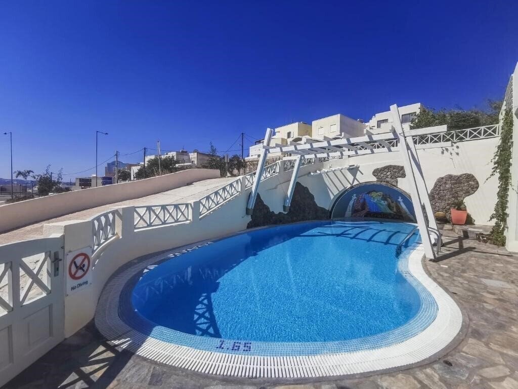 Фотография Erato Apartments & Studios 4*