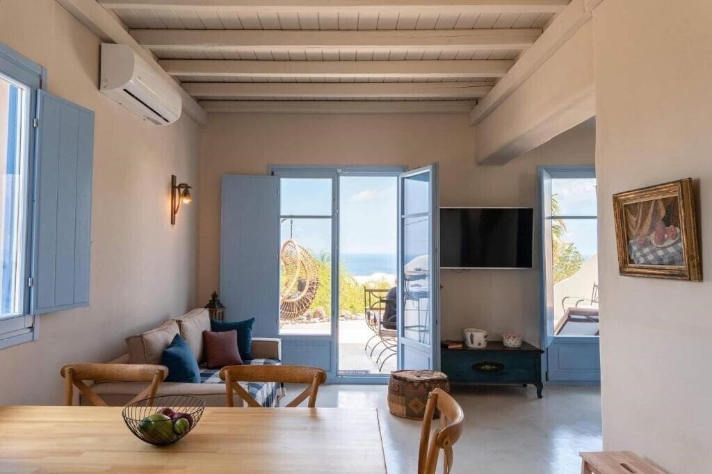 Pink Freud Villas Santorini 4* фотосуреті