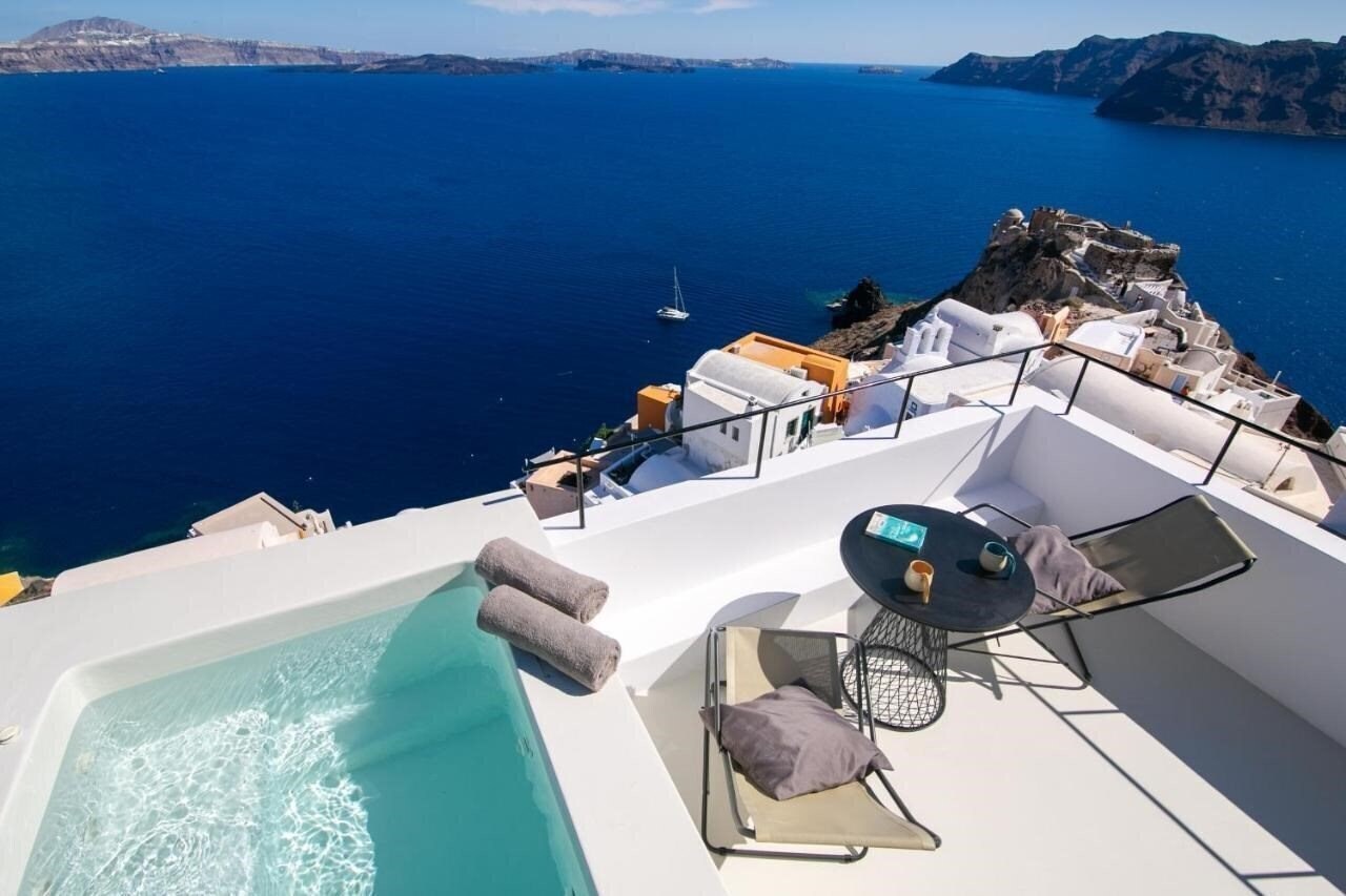 Platis Residence Villa 4* қонақ үйі