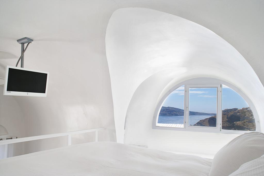 Отель Katikies Santorini The Leading Hotels of The World Oia 5*