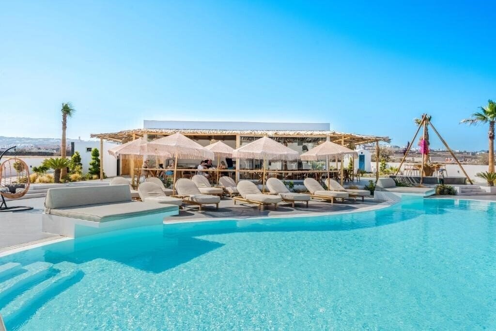 Фото Amethyst Luxury Suites 4*