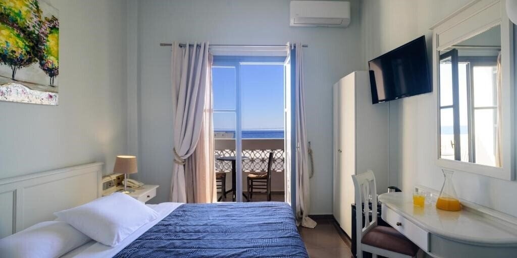 Фото Afroditi Venus Beach Hotel & SPA 4*