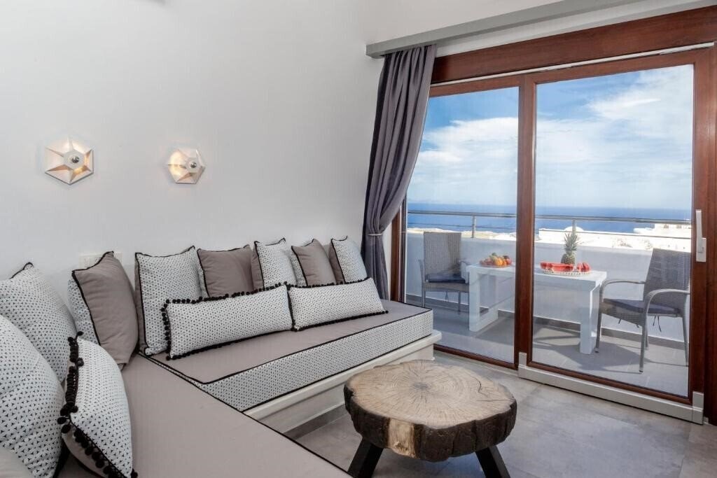 Изображение Irenes Villa 4*