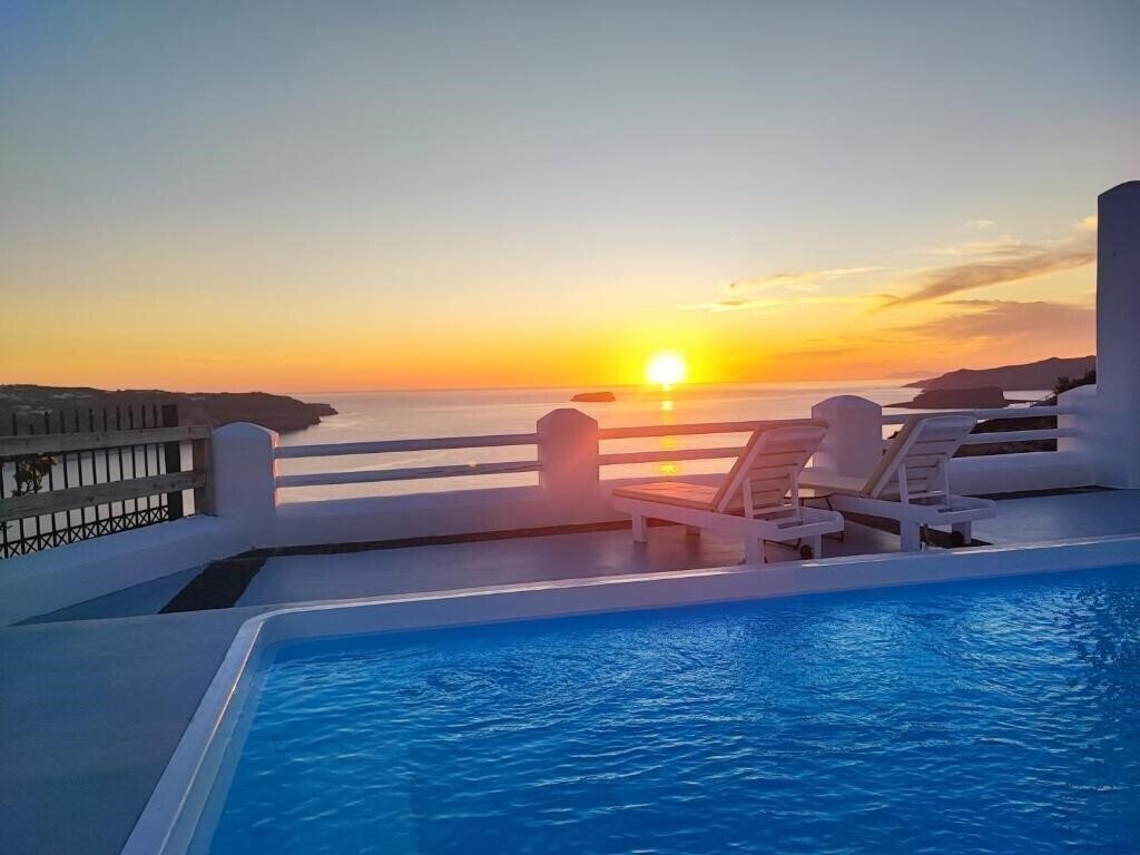 Отель The Cliff Reflections - Adults Only 3*