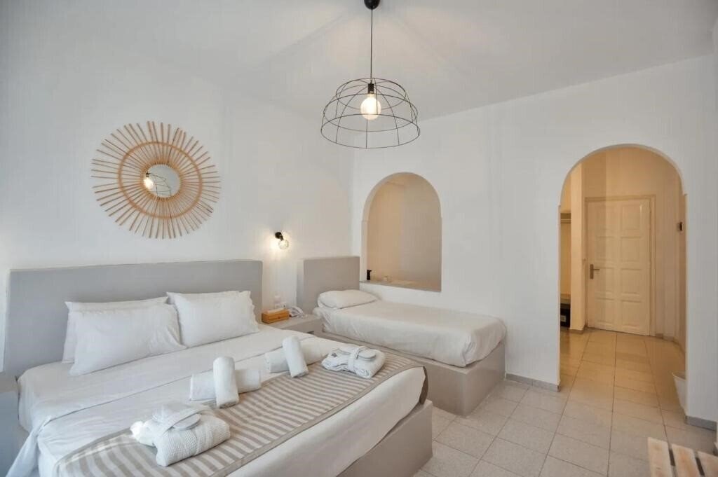 Blue Sapphire Hotel 3* суреті