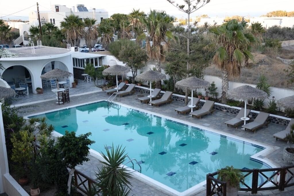 Фотография Ira Apartments & Studios Kamari 3*