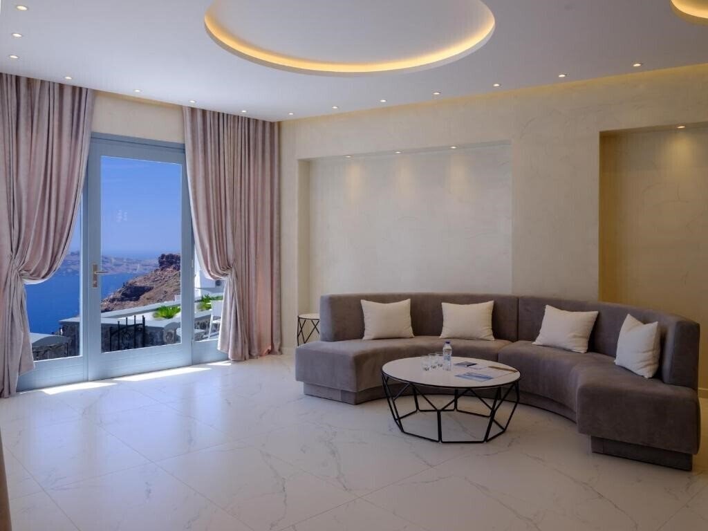 Фото Pegasus Suites & SPA 4*