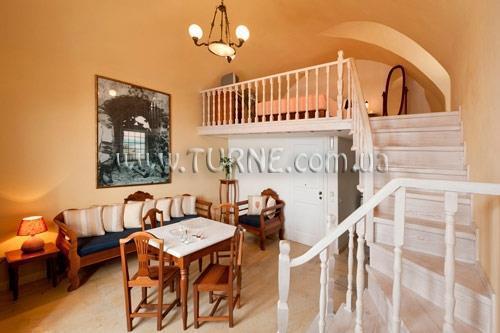 Nefeles Luxury Suites 4* фотосуреті