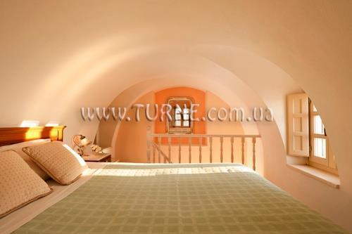 Nefeles Luxury Suites 4* қонақ үйі