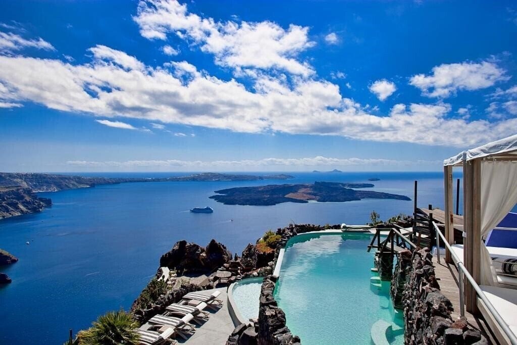 Отель Honeymoon Petra Villas 4*