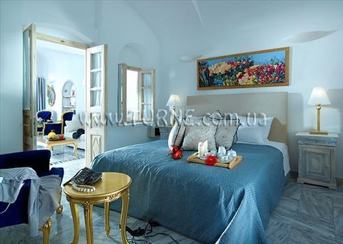 Отель Kallisto Hotel 4*