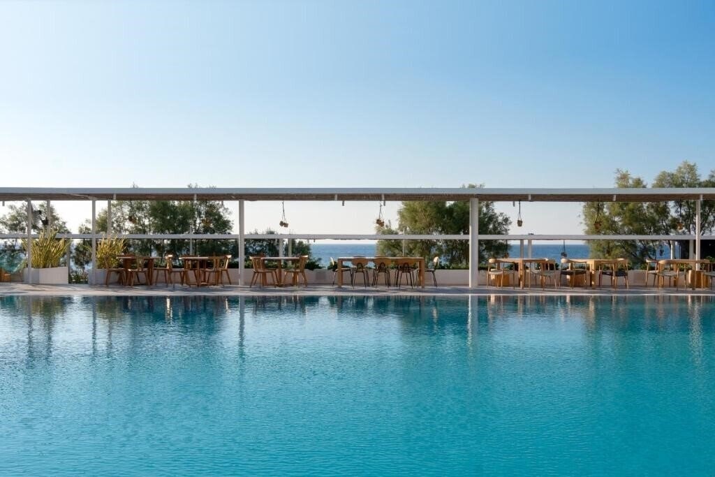 Kamari Beach Hotel 3* қонақ үйі