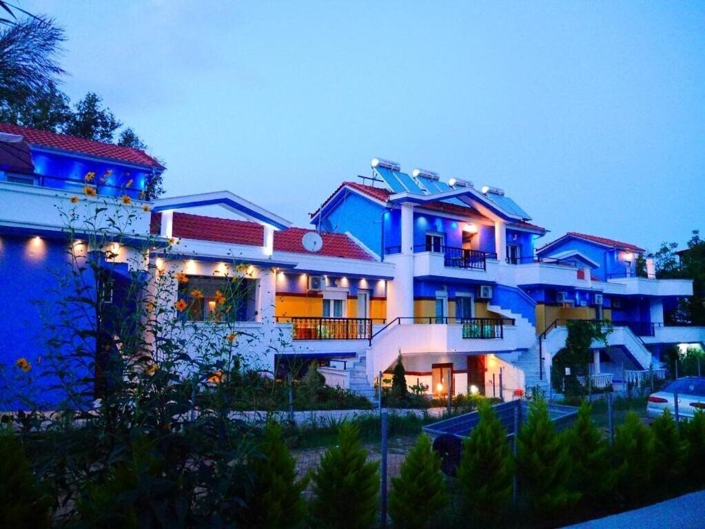 Blue Sea Beach Boutique Hotel 2* фотосуреті