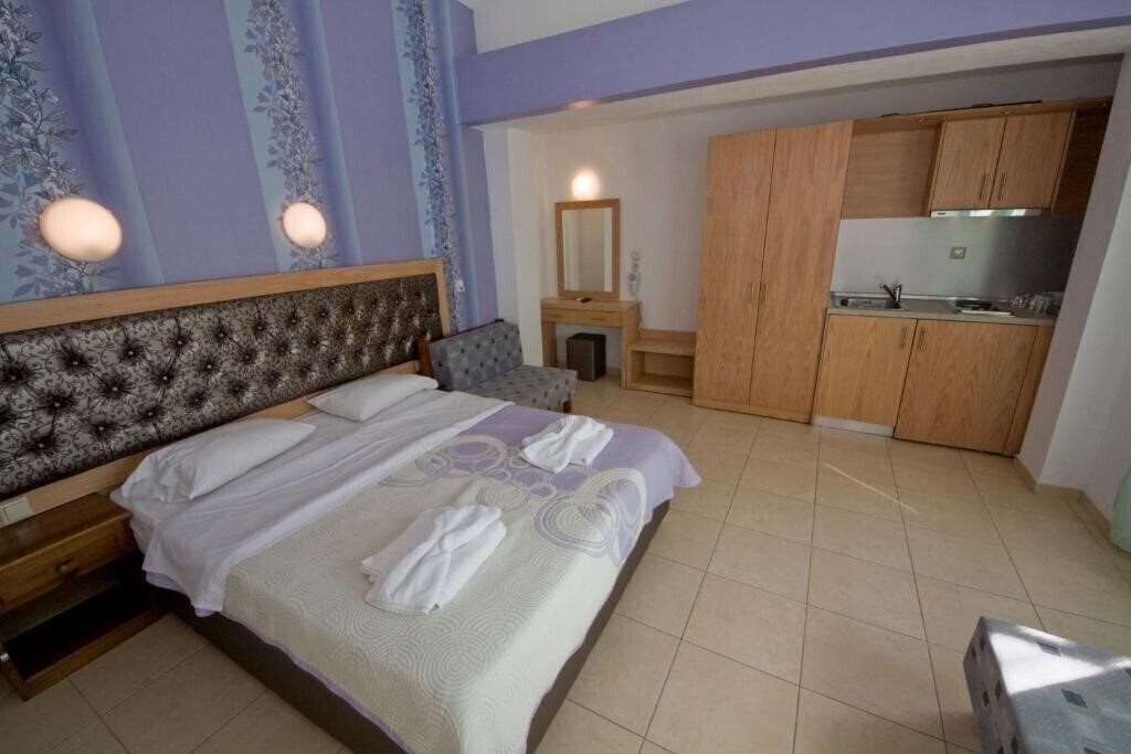 Blue Sea Beach Boutique Hotel 2* суреті
