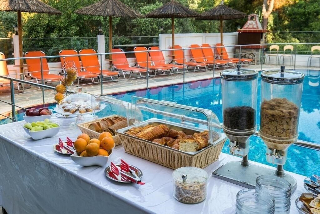 Фото Sirines Hotel 2*