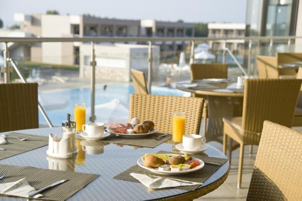 Изображение Alea Hotel & Suites 4*