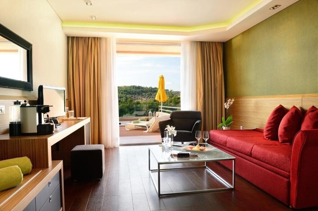 Royal Paradise Beach Resort & SPA 5* суреті