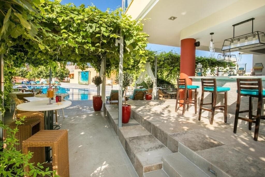 Thalassies Nouveau Hotel 3* суреті