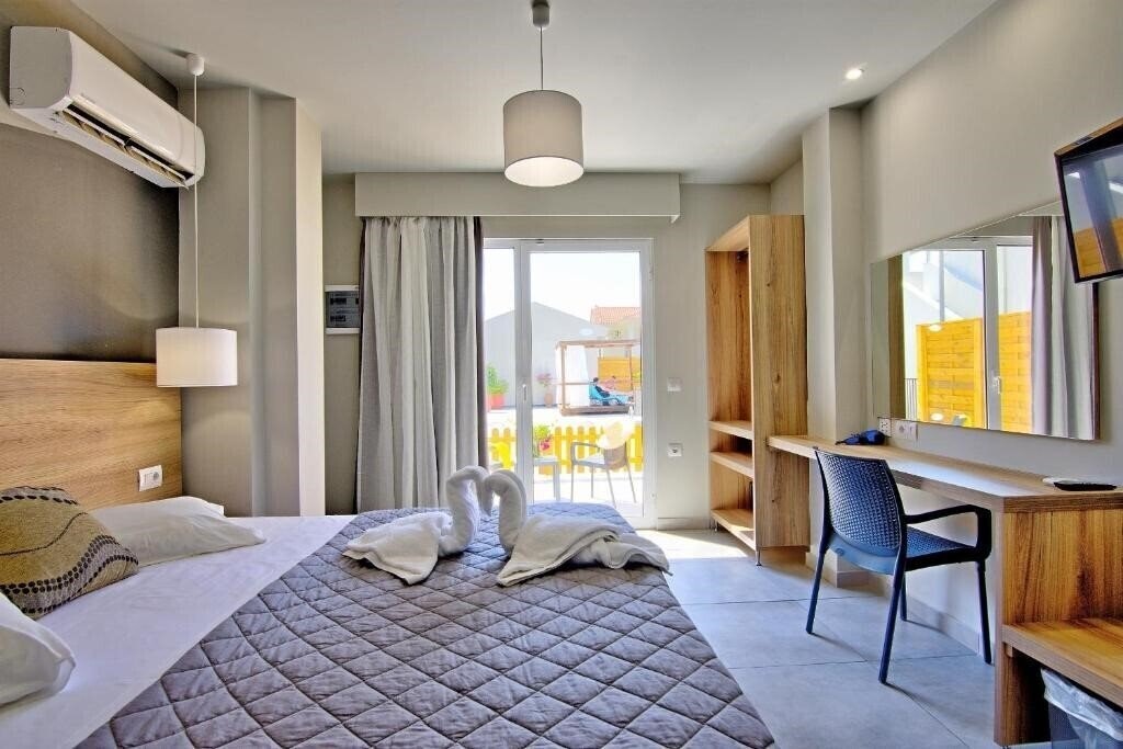 Фото Exotica Hotel & SPA by Zante Plaza 4*