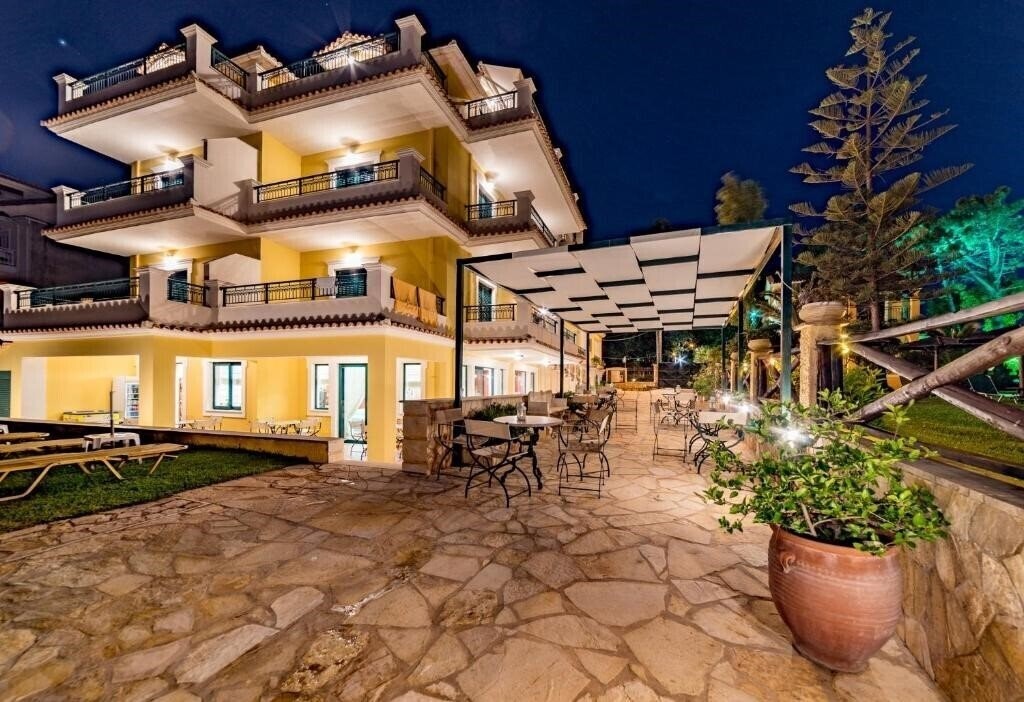 Andreolas Luxury Suites 5* суреті