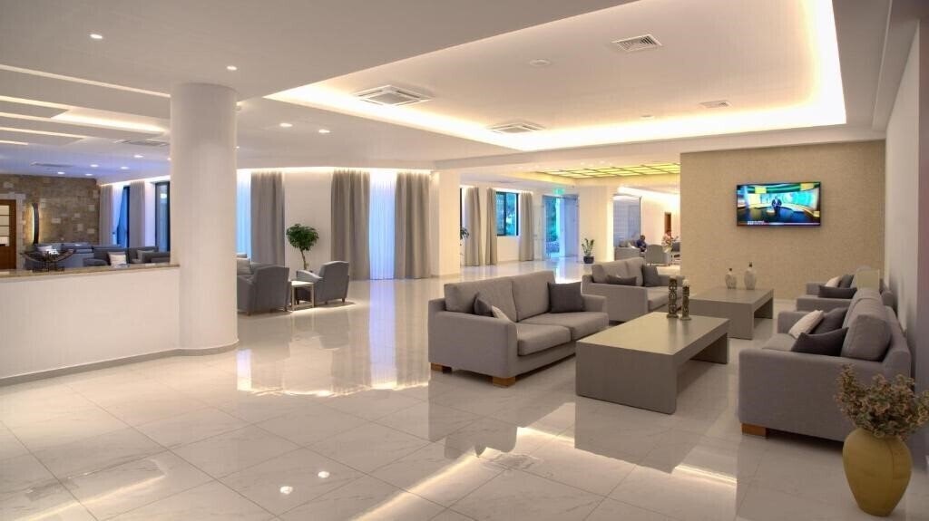 Mediterranean Beach Resort & SPA 5* суреті