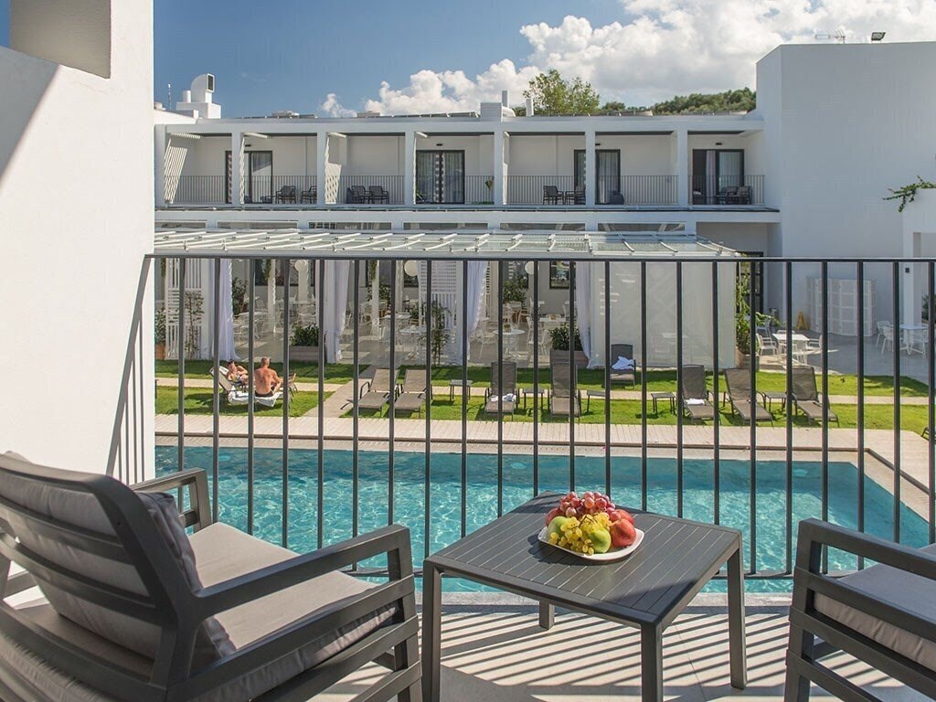 Aqua Bay Suites 5* қонақ үйі