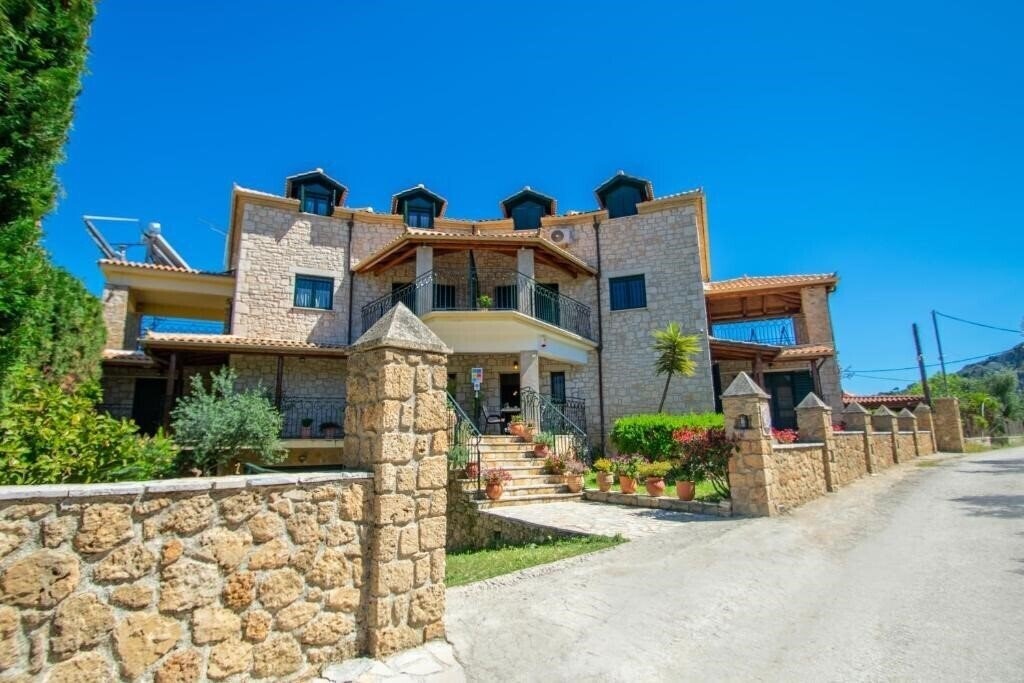Отель Ammos Villas 4*