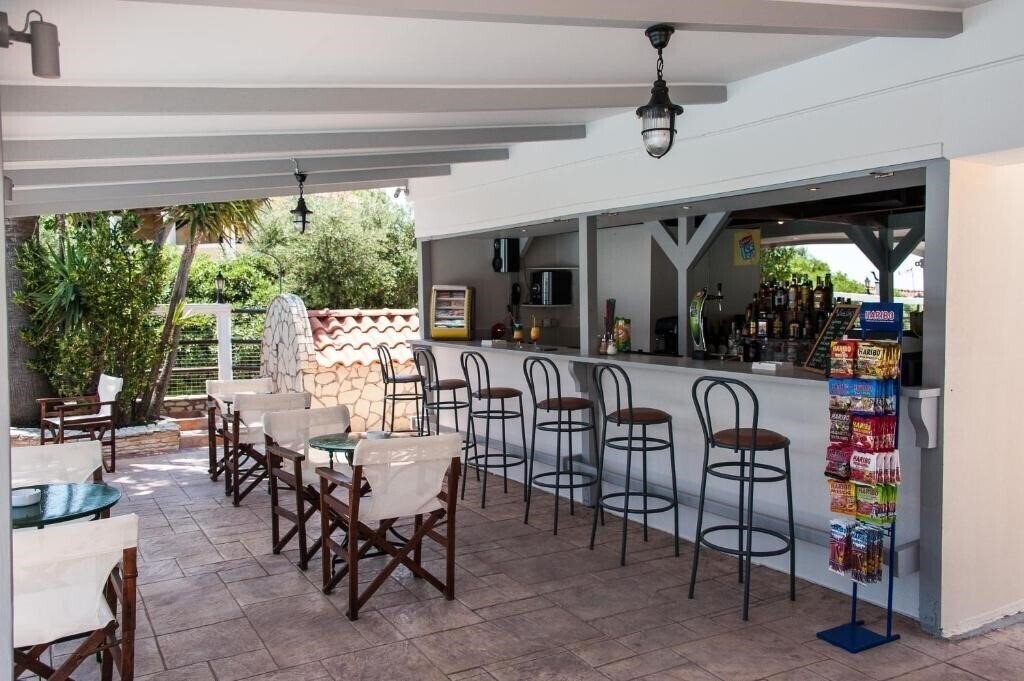 Bozikis Palace 2* суреті