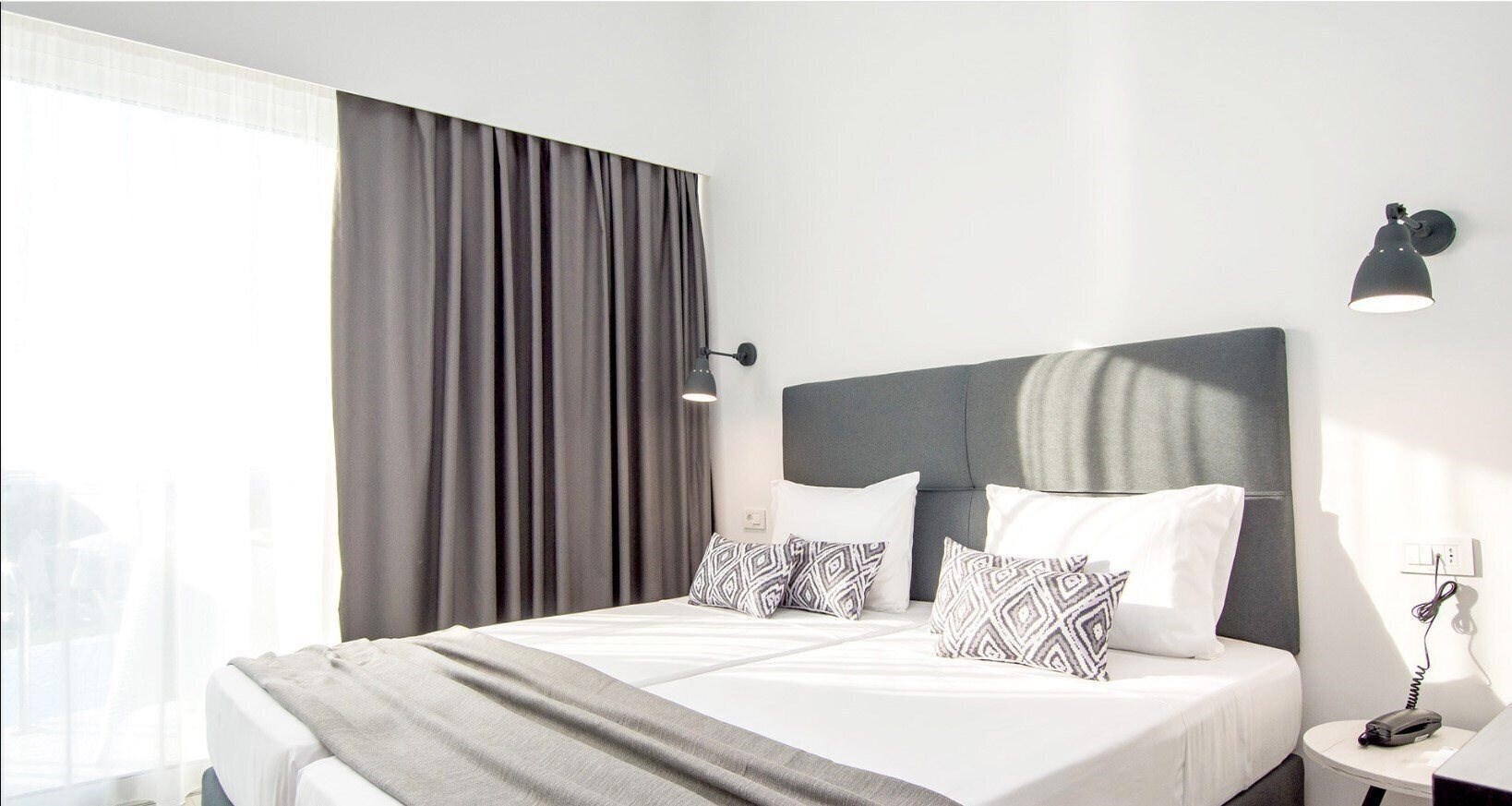 Golden Coast Resort 4* суреті