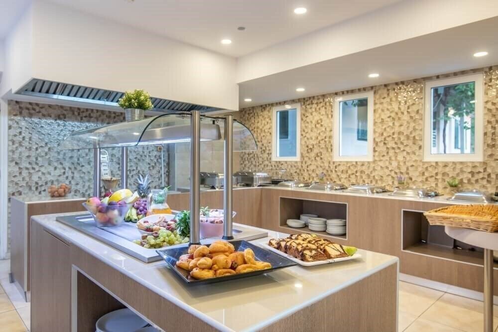 Locanda Beach Hotel 4* суреті