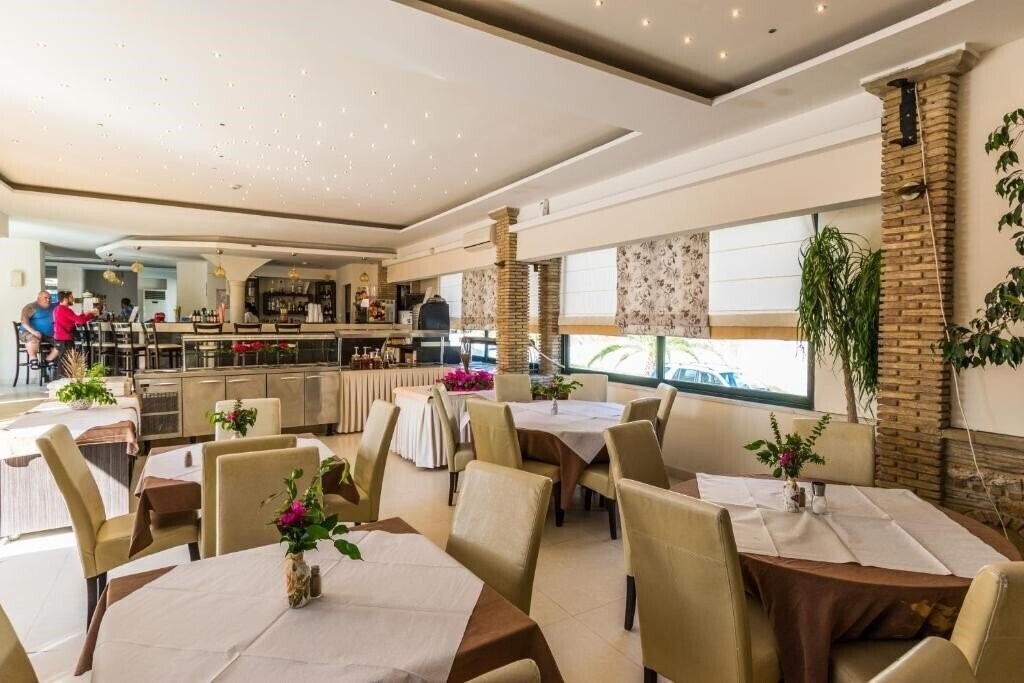 Bomo Zante Plaza Hotel & Apartments 3* суреті